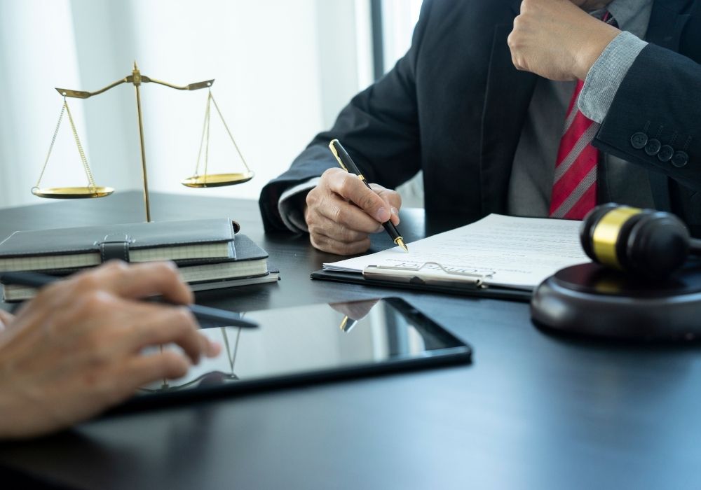 أساسيات صياغة العقود في المغرب